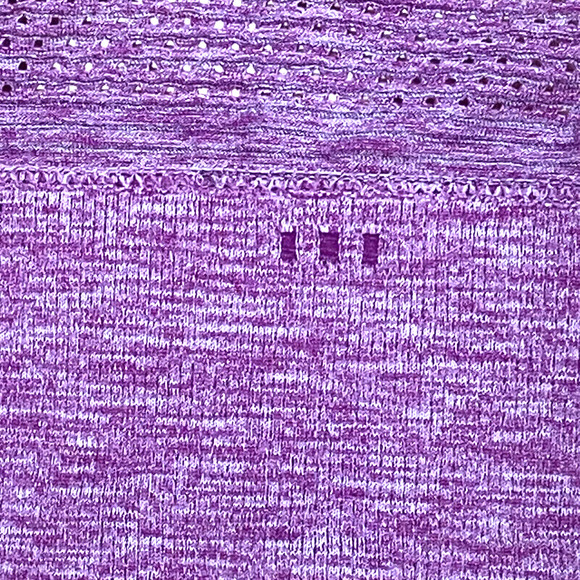 Lululemon Long Sleeve Shirt Tech Mesh Heathered Red Thumb Holes Size Medium? - Picture 7 of 7